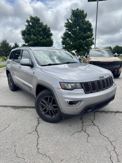 2017 Jeep Grand Cherokee 75th Anniversary Edition