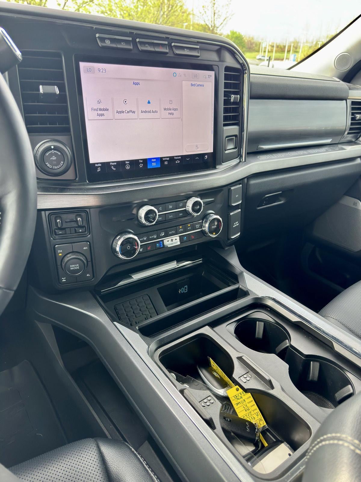 2024 Ford Super Duty F-350 SRW LARIAT