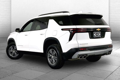 2024 CHEVROLET TRUCK TRAVERSE FWD LT