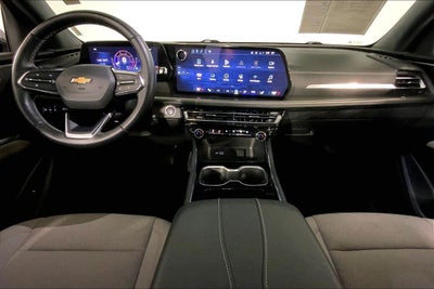 2025 Chevrolet Traverse FWD LT