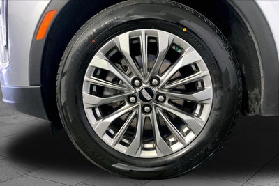 2024 Cadillac XT4 AWD Premium Luxury