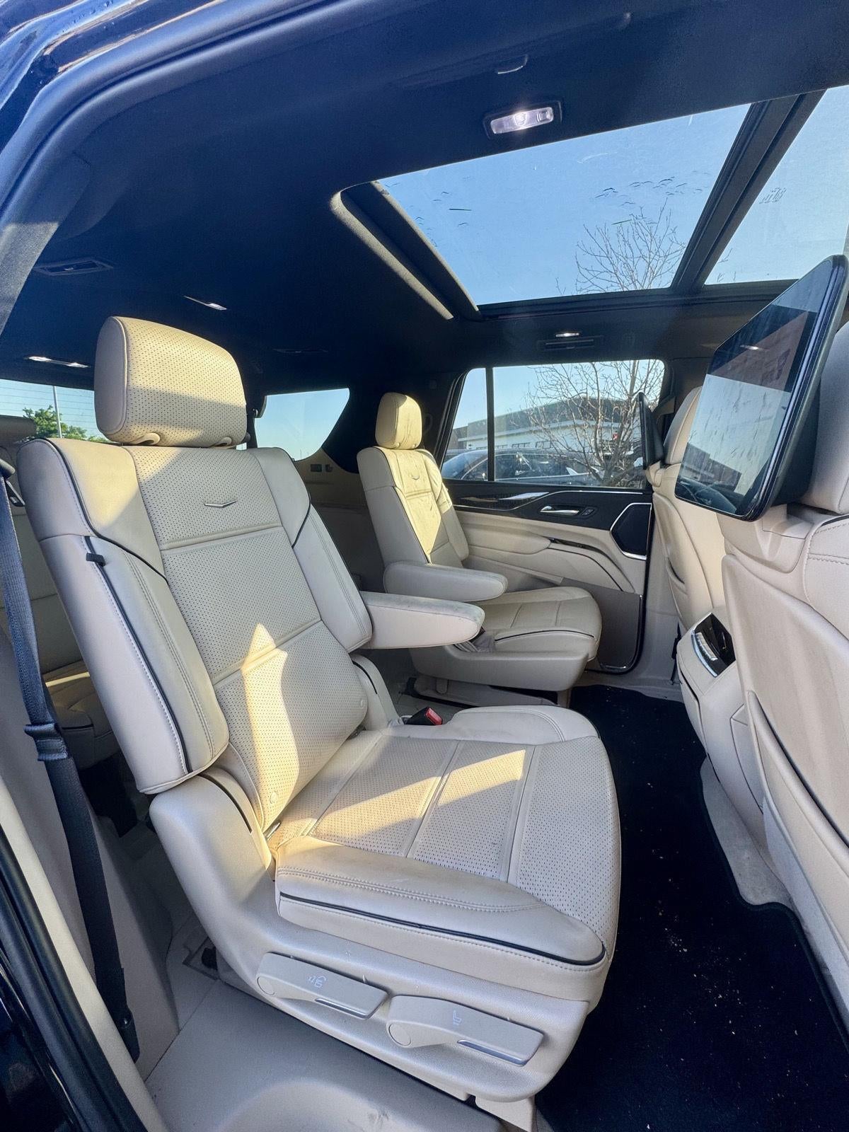 2023 Cadillac Escalade 4WD Premium Luxury
