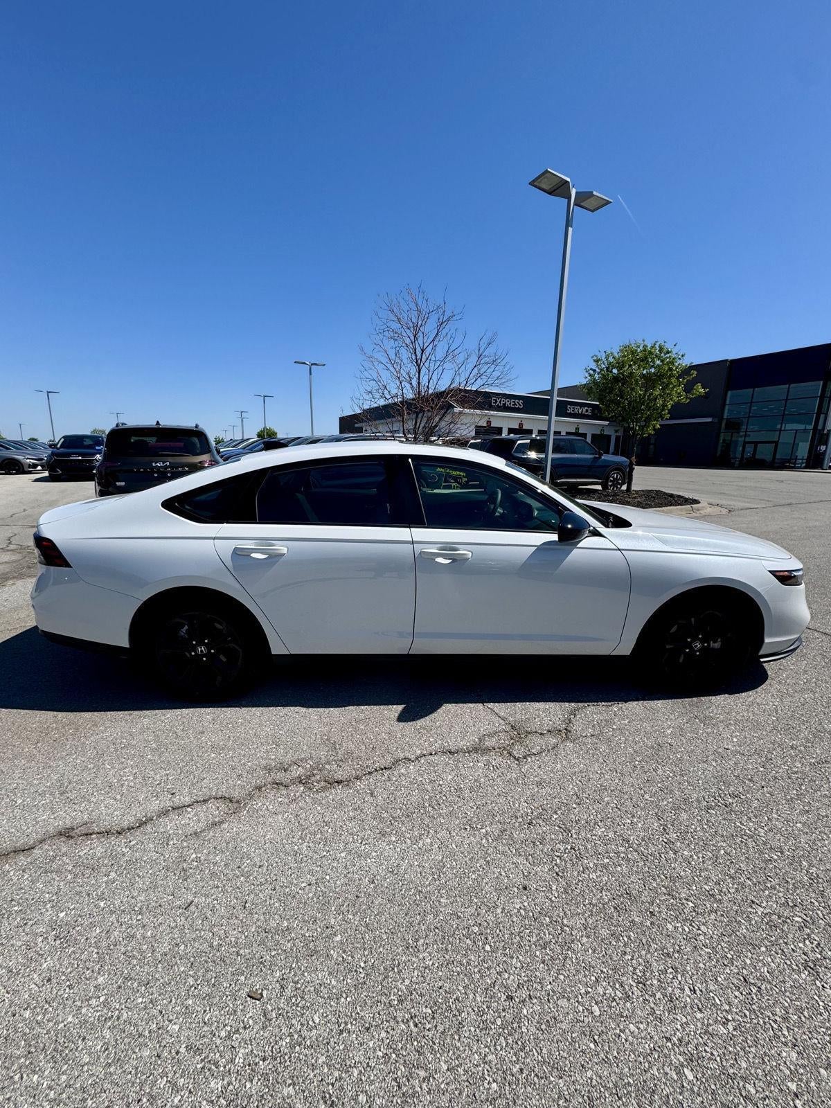 2025 Honda Accord Sedan SE