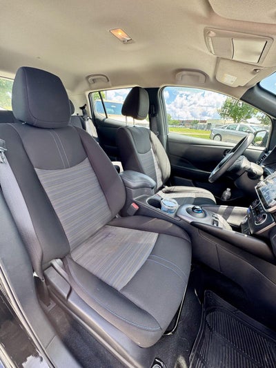 2023 Nissan LEAF S