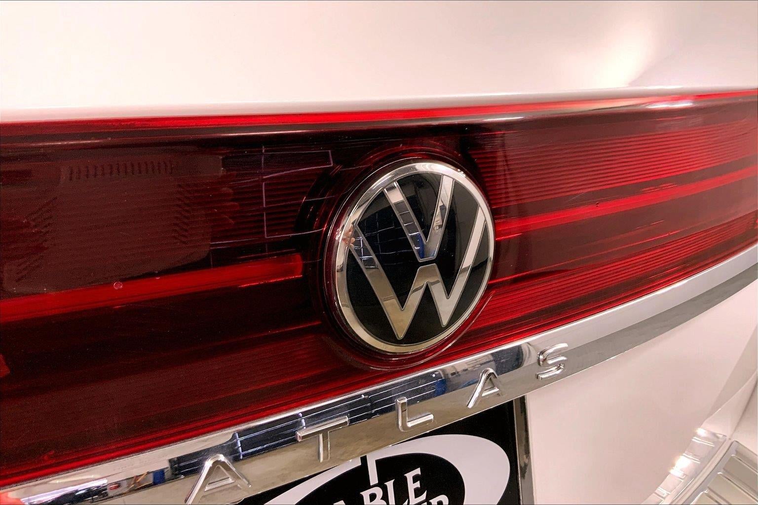 2024 Volkswagen Atlas 2.0T SEL Premium R-Line