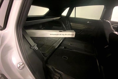 2023 Volkswagen Atlas Cross Sport 3.6L V6 SEL R-Line Black