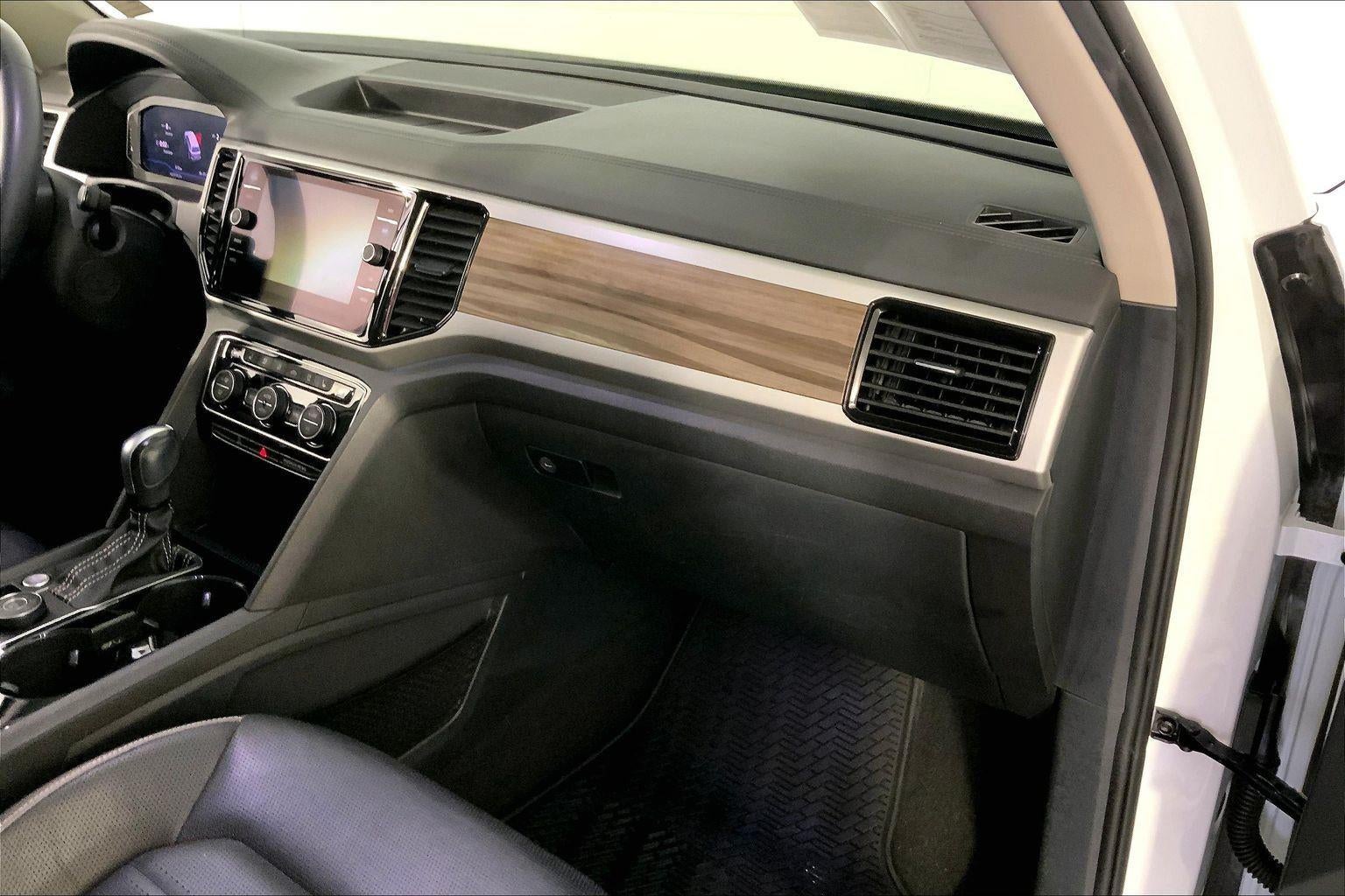 2021 Volkswagen Atlas 3.6L V6 SEL Premium