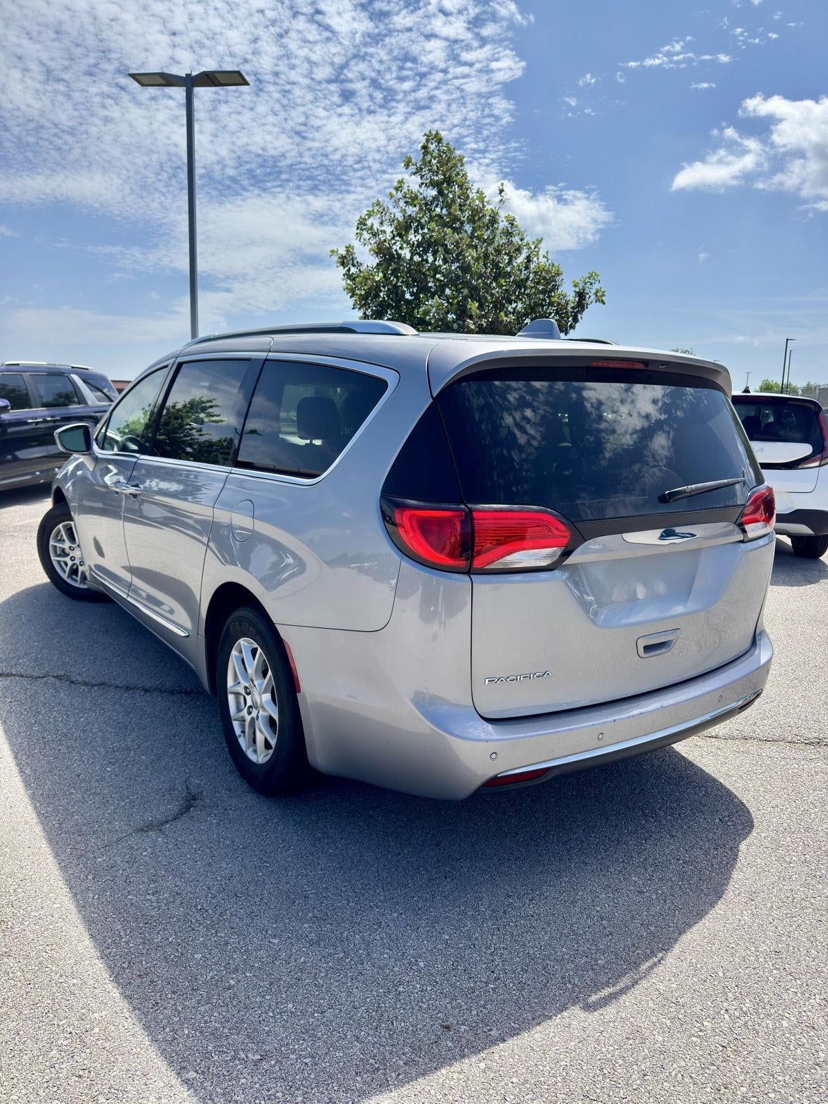 2020 Chrysler Pacifica Touring L