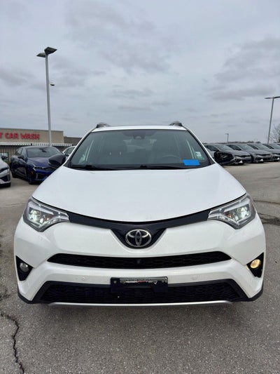2017 Toyota RAV4 SE