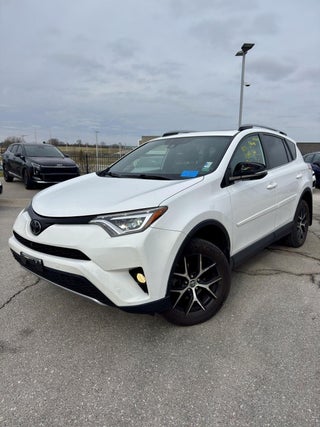 2017 Toyota RAV4 SE