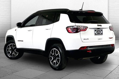 2024 Jeep Compass Trailhawk