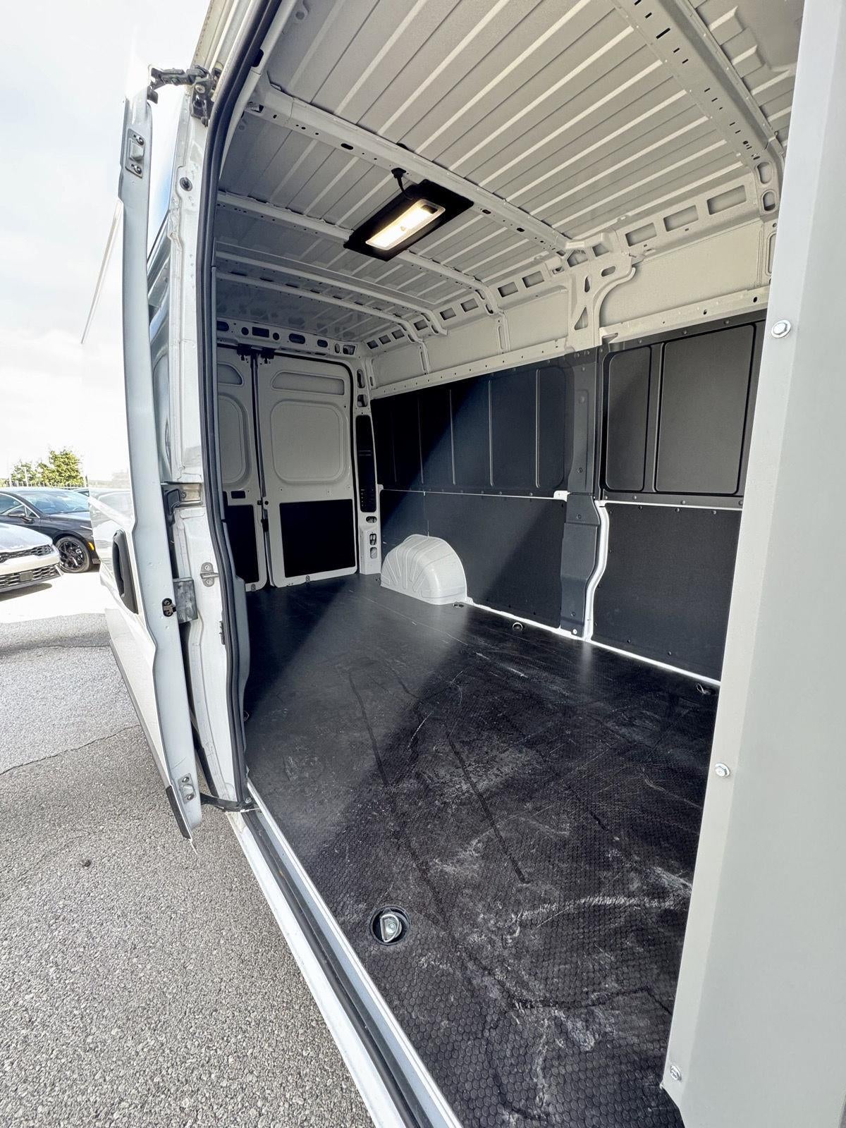 2025 RAM ProMaster Cargo Van Tradesman