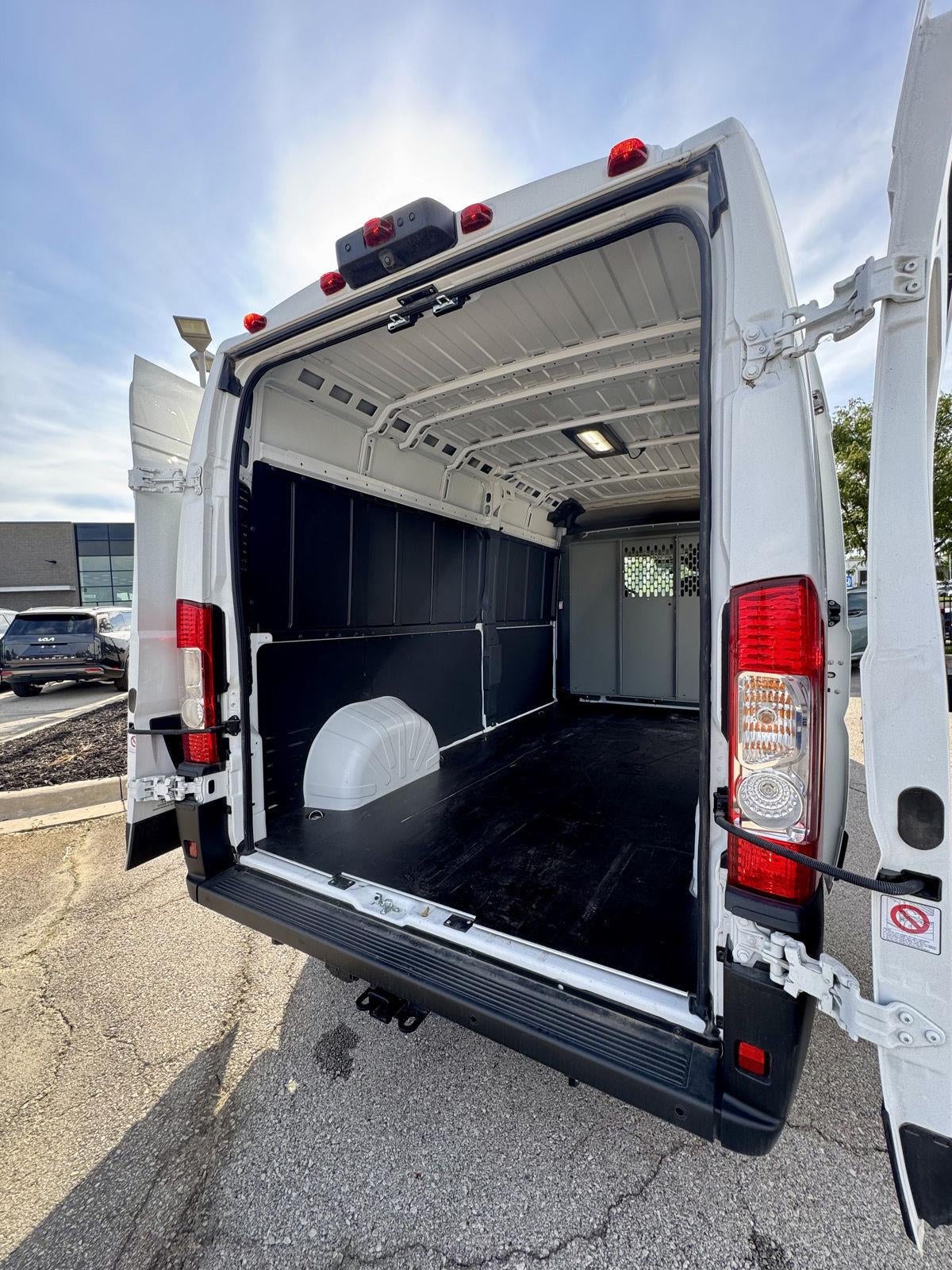 2025 RAM ProMaster Cargo Van Tradesman