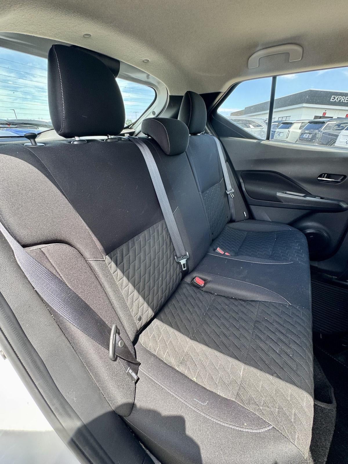 2022 Nissan Kicks SV