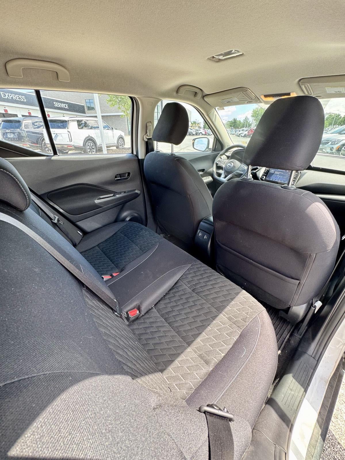 2022 Nissan Kicks SV