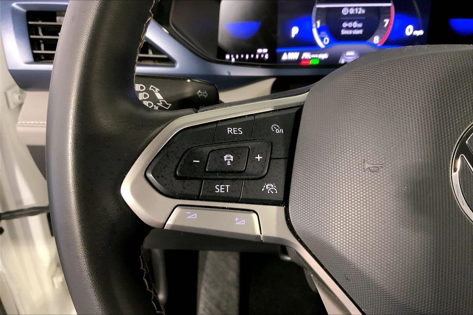 2024 Volkswagen Taos SE