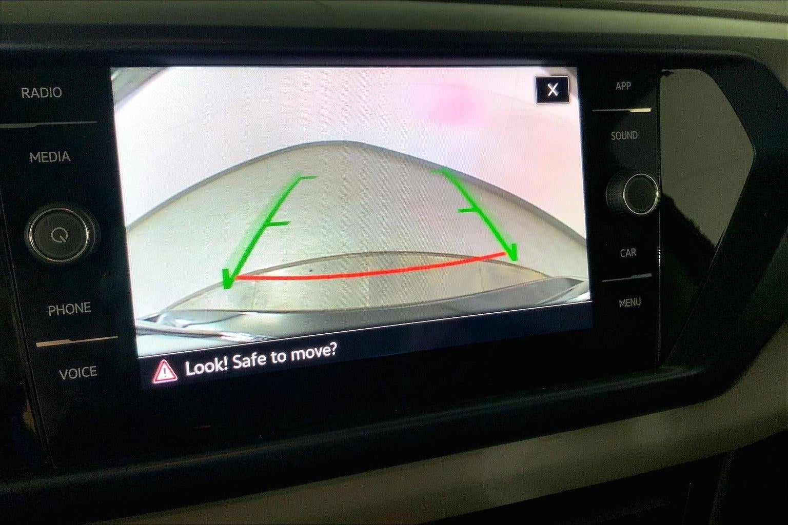 2023 Volkswagen Taos SE