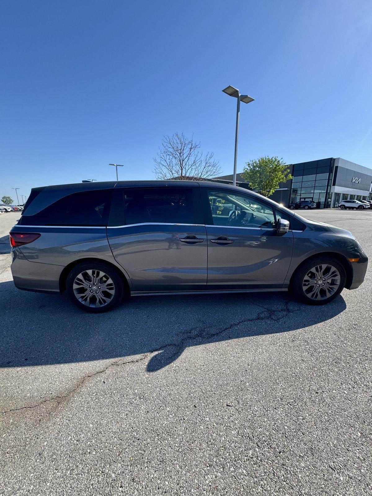 2025 Honda Odyssey Touring