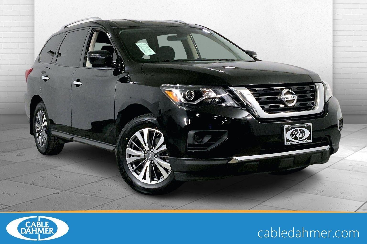 2020 Nissan Pathfinder S