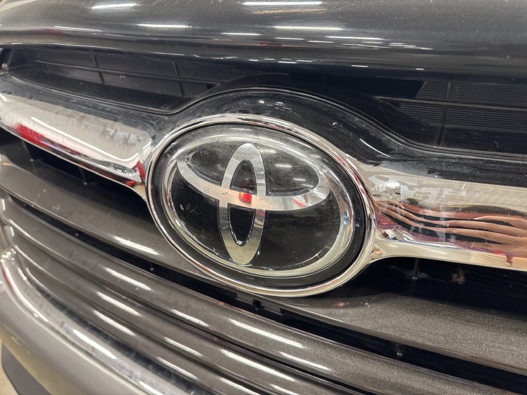 2015 Toyota Highlander Limited Platinum V6