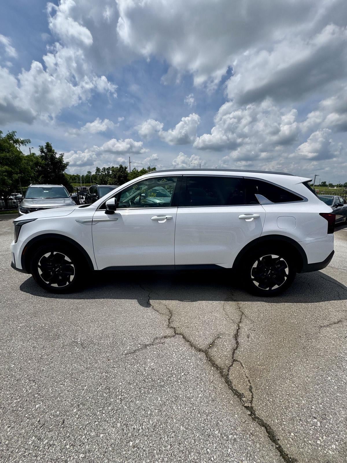 2024 Kia Sorento S