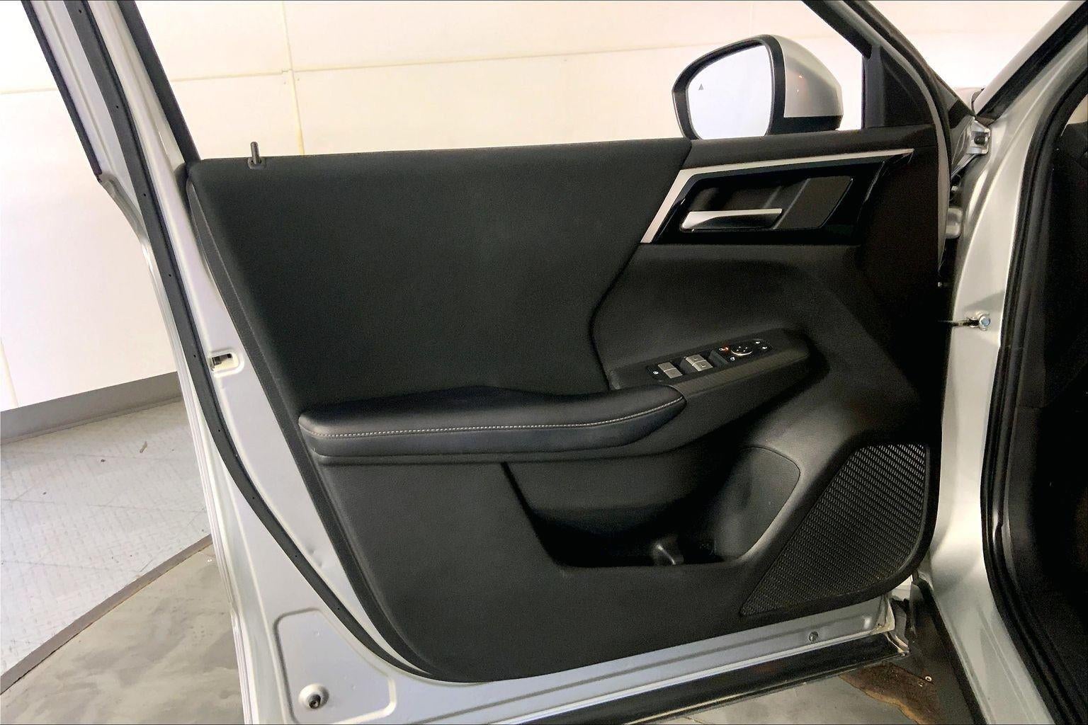 2022 Mitsubishi OUTLANDER ES