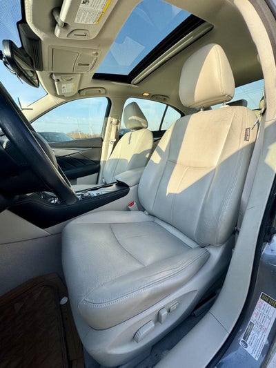 2016 INFINITI Q50 2.0t Premium