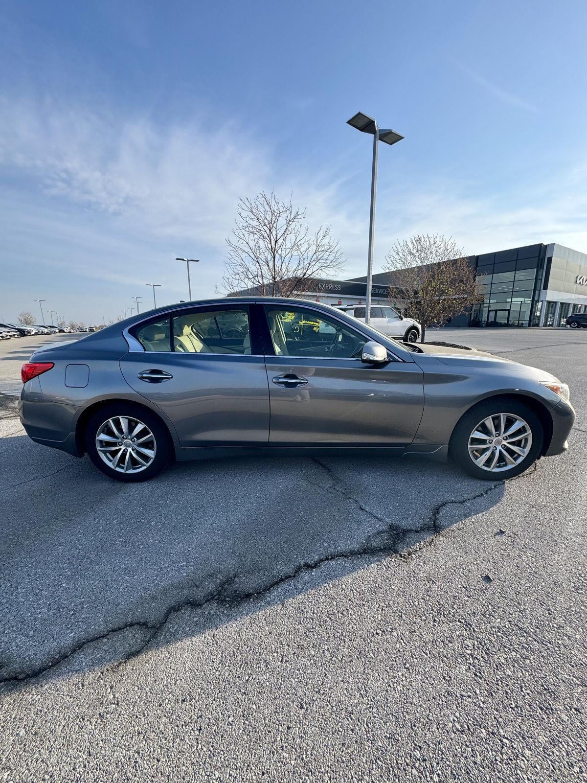 2016 INFINITI Q50 2.0t Premium