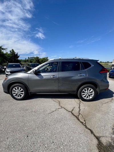 2017 Nissan Rogue SV