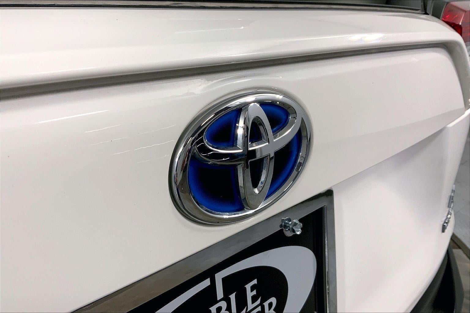 2019 Toyota RAV4 Hybrid LE
