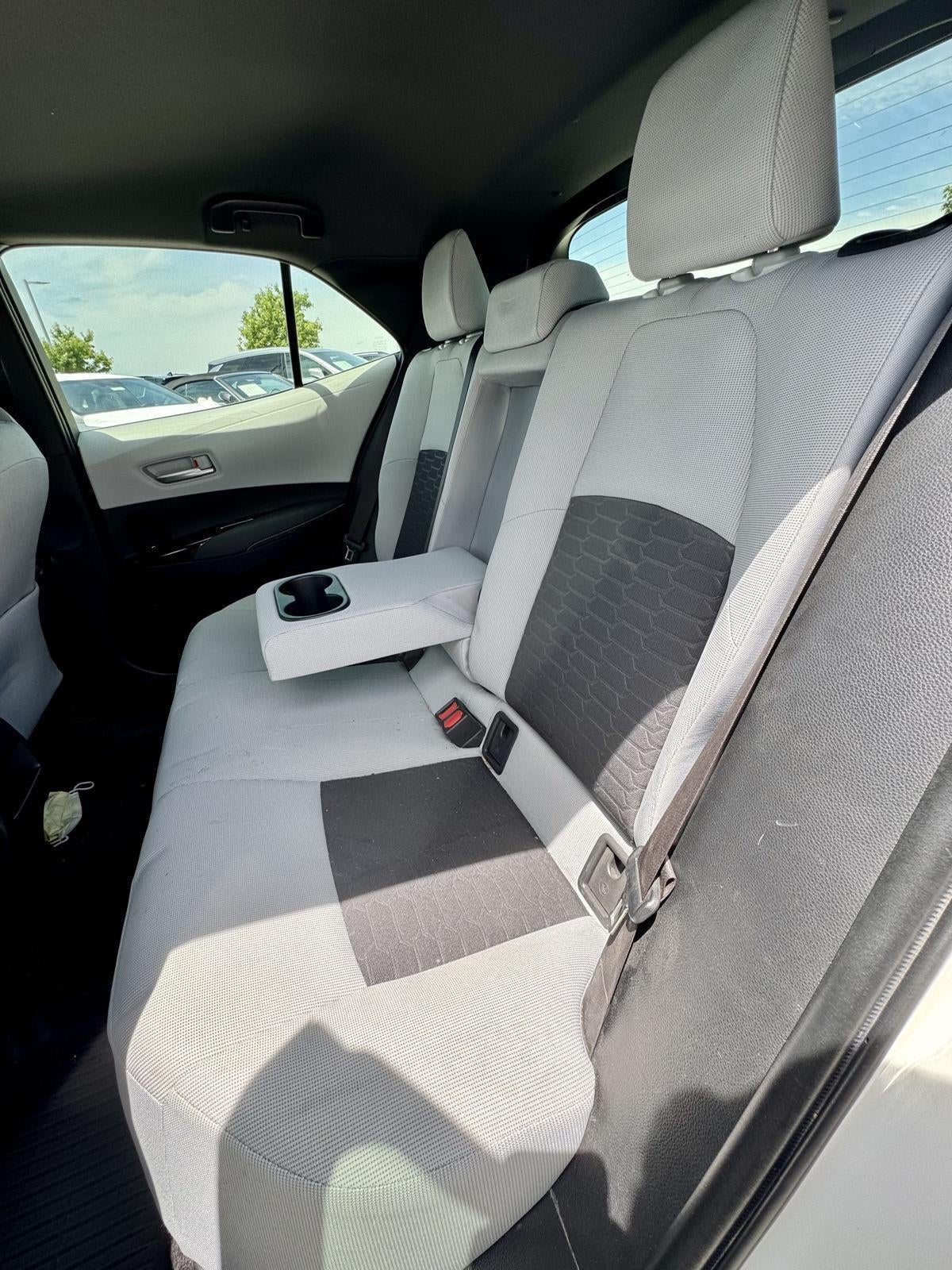 2020 Toyota COROLLA HATCHBA SE
