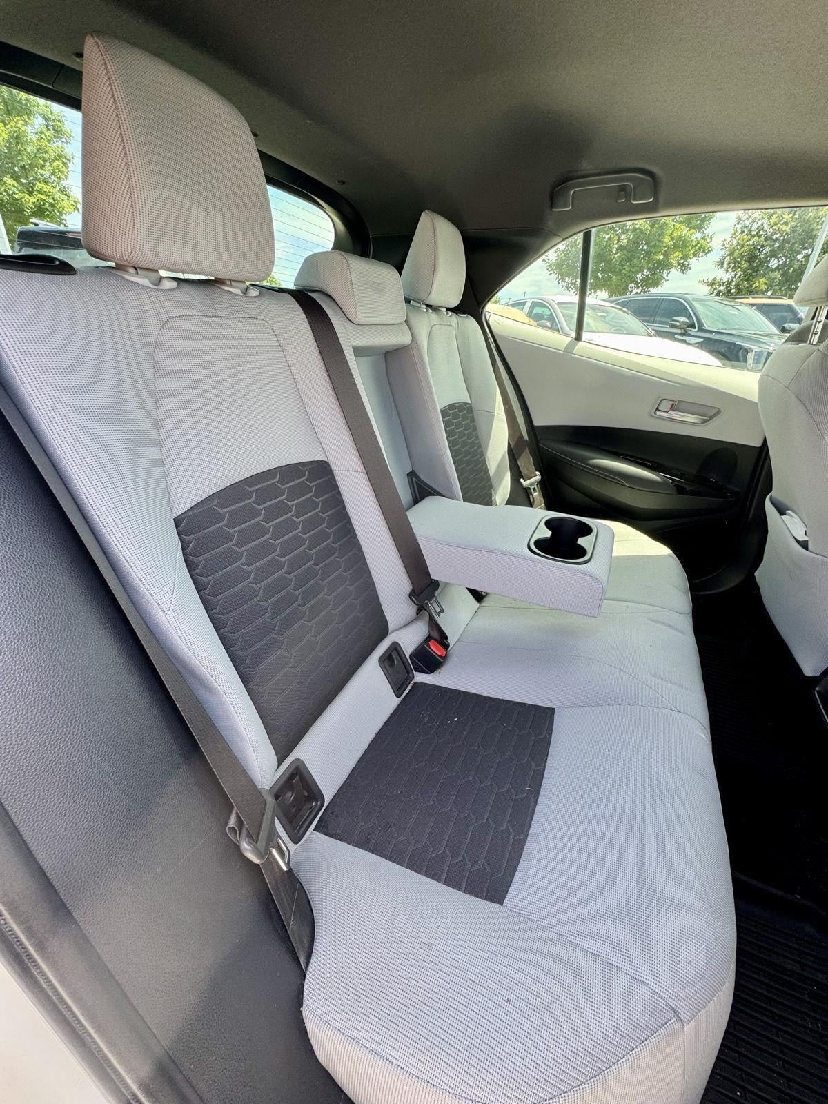 2020 Toyota COROLLA HATCHBA SE