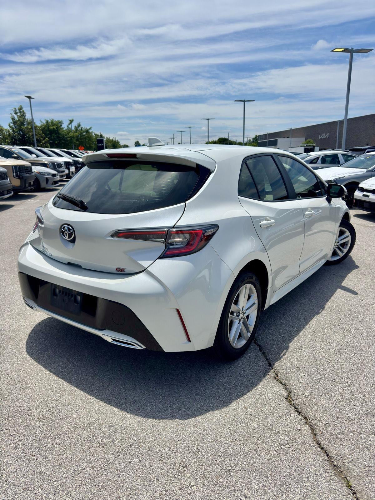 2020 Toyota COROLLA HATCHBA SE