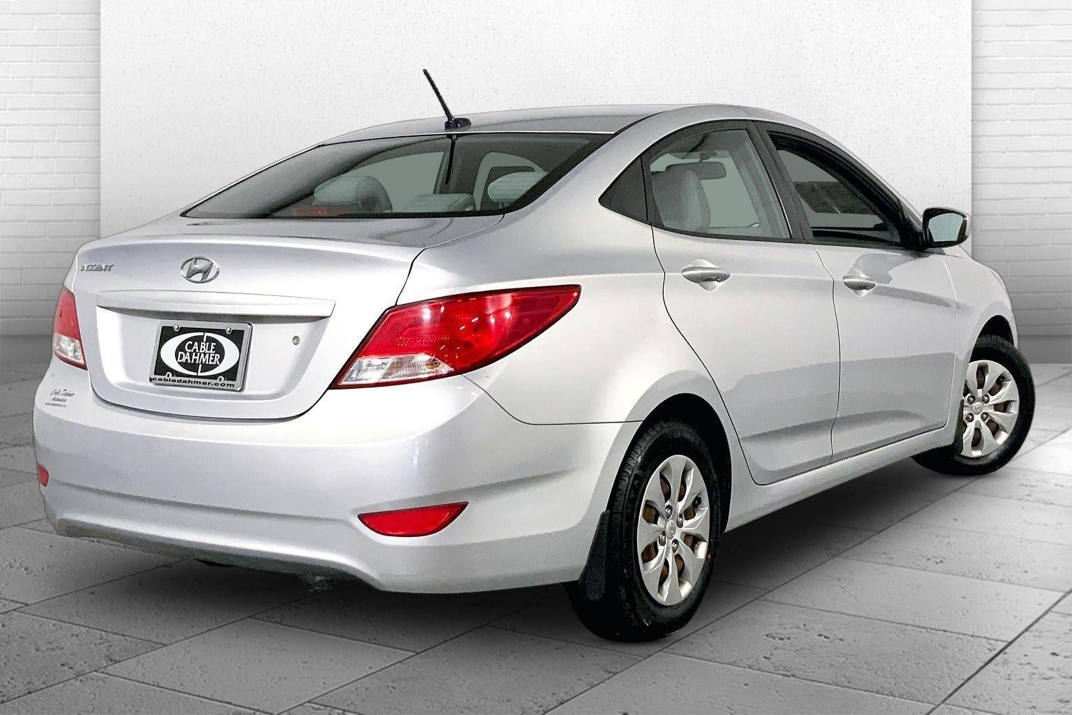 2017 Hyundai Accent SE