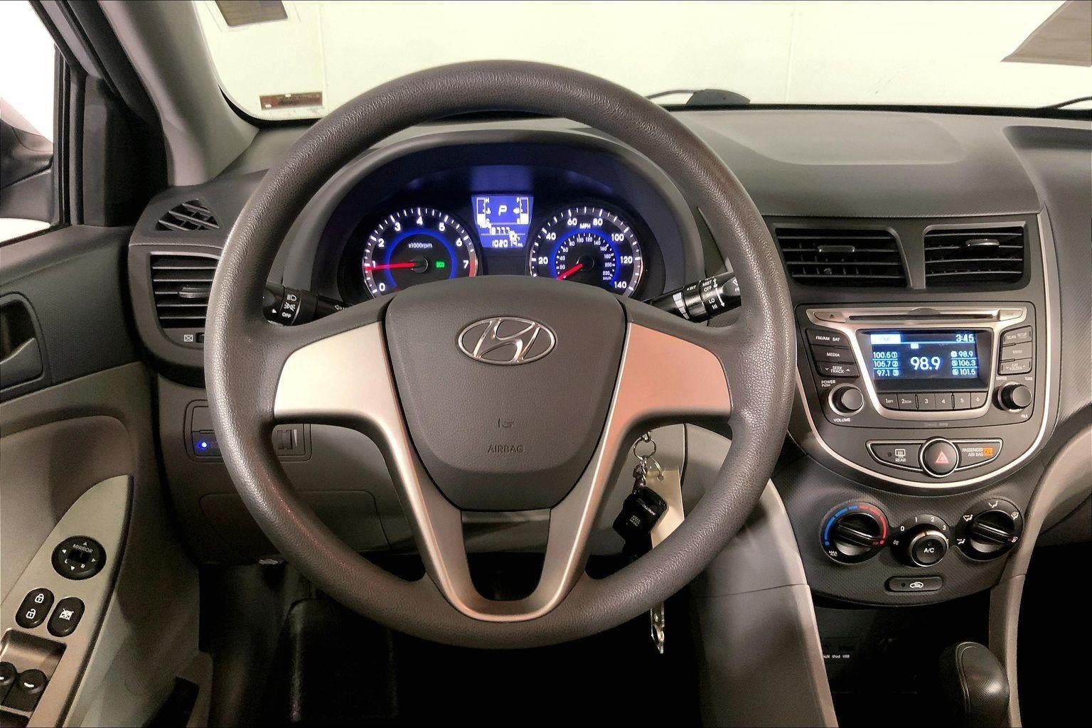 2017 Hyundai Accent SE