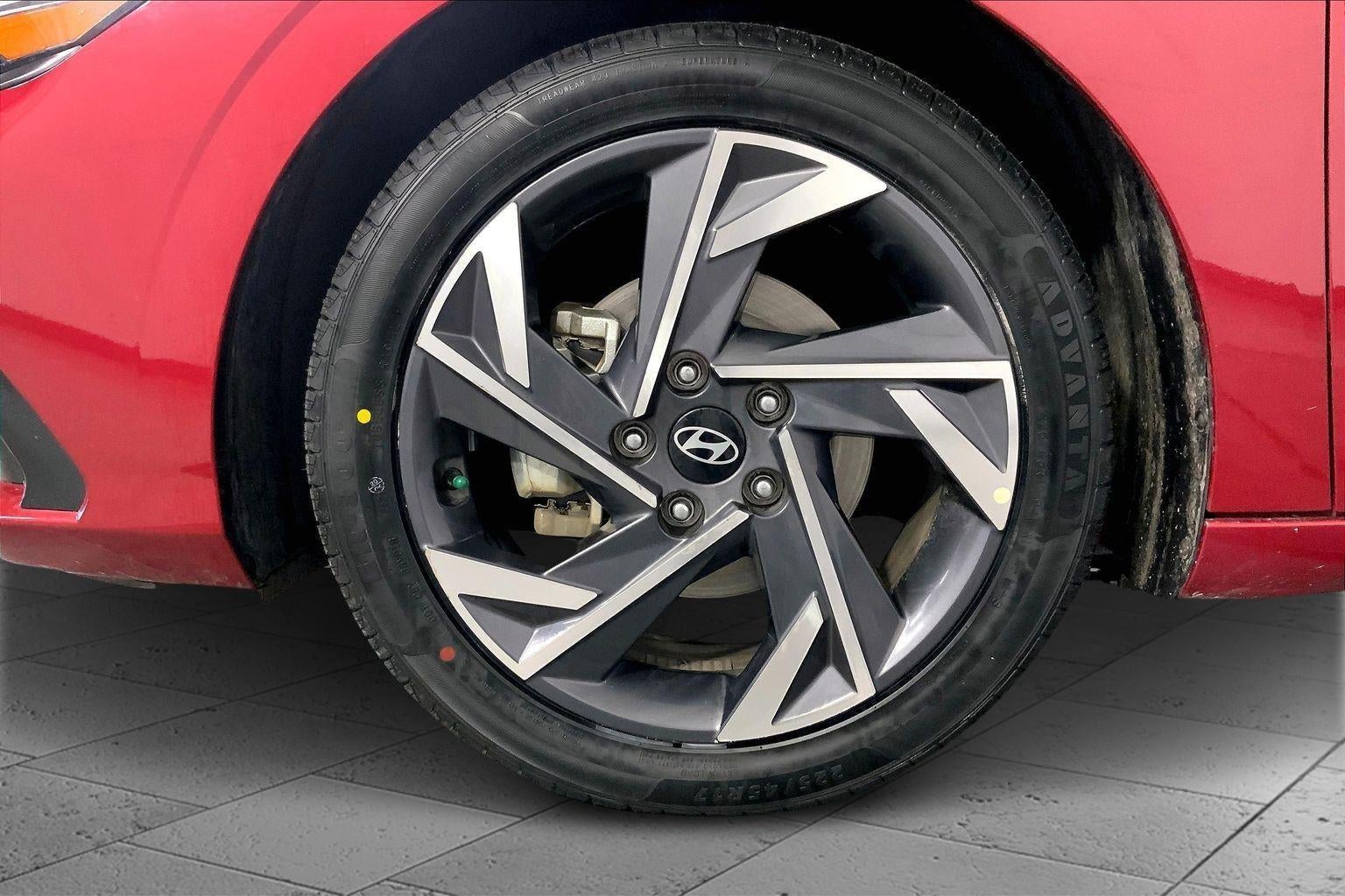 2024 Hyundai Elantra Limited