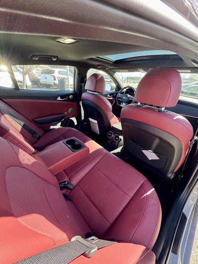 2023 Kia Stinger GT-Line