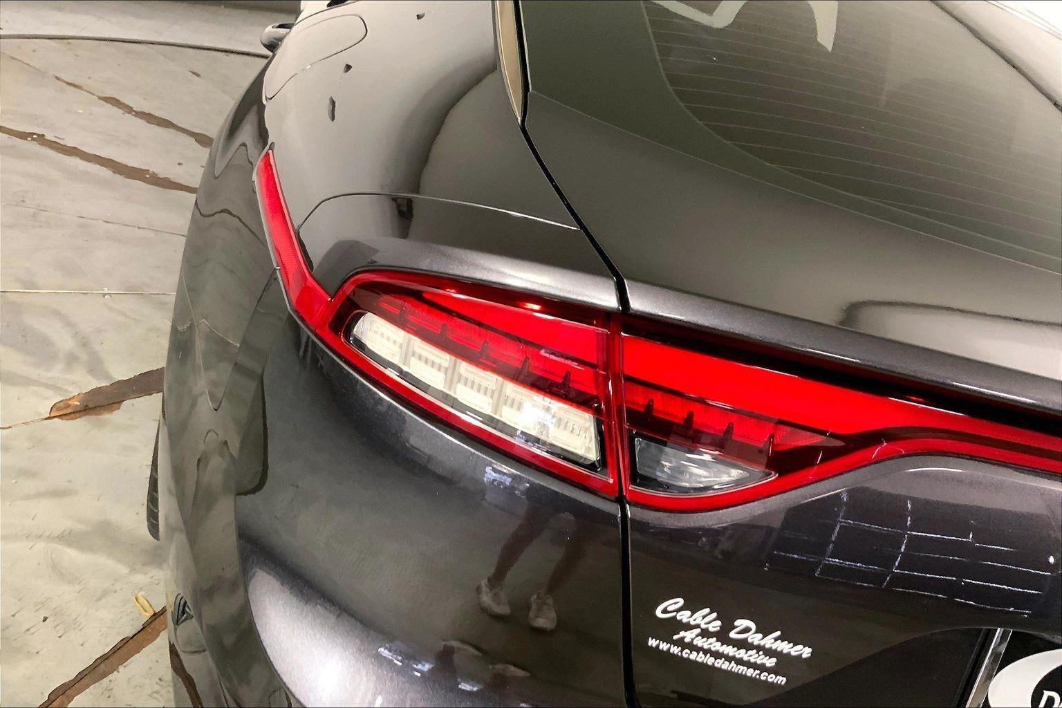 2022 Kia Stinger GT1