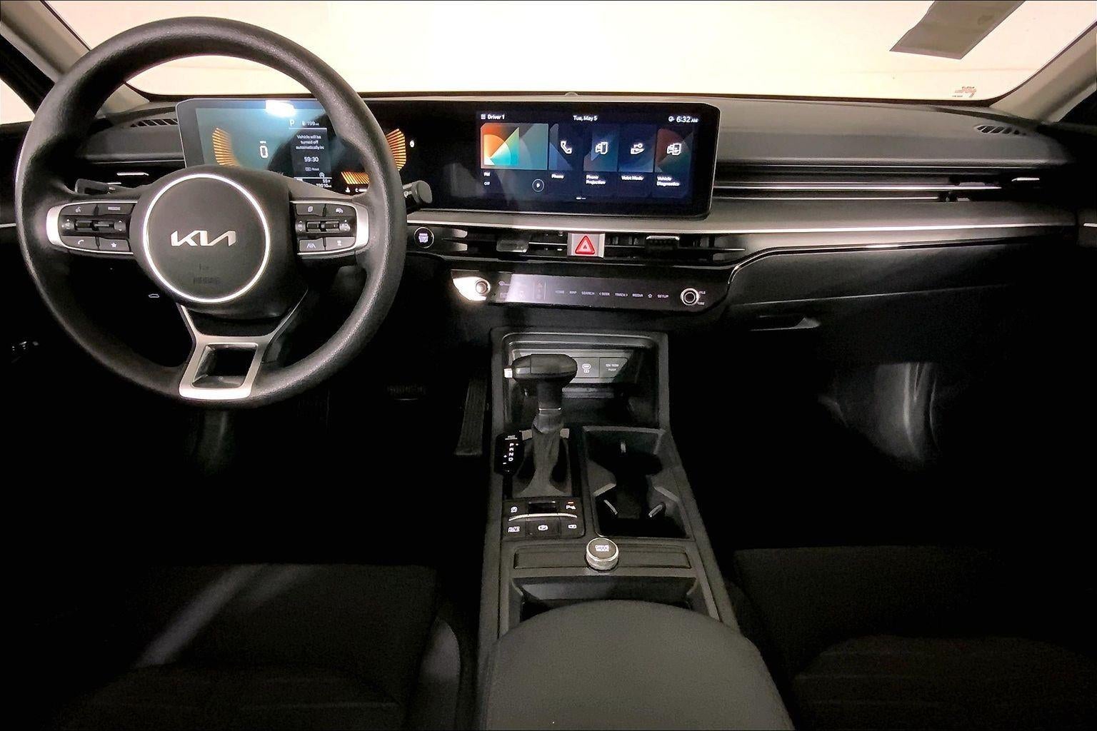2025 Kia K5 LXS