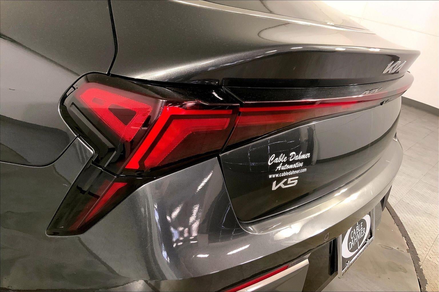 2025 Kia K5 LXS