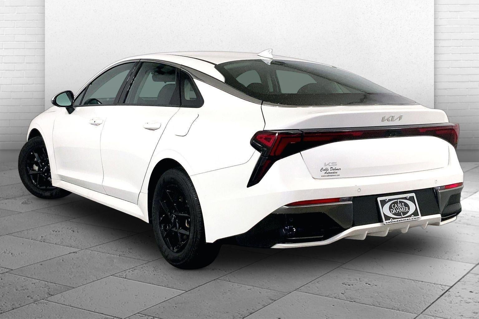 2025 Kia K5 LXS