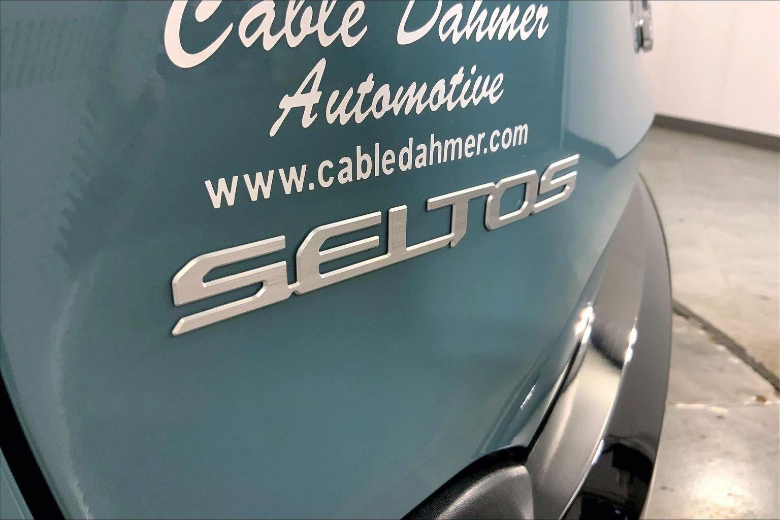 2025 Kia Seltos EX