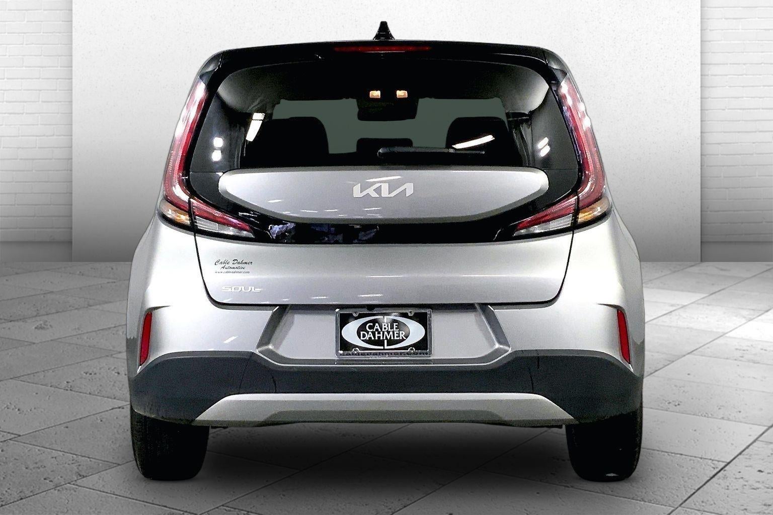 2024 Kia Soul LX
