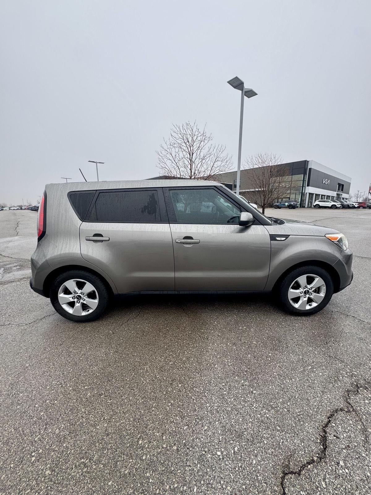 2014 Kia Soul Base