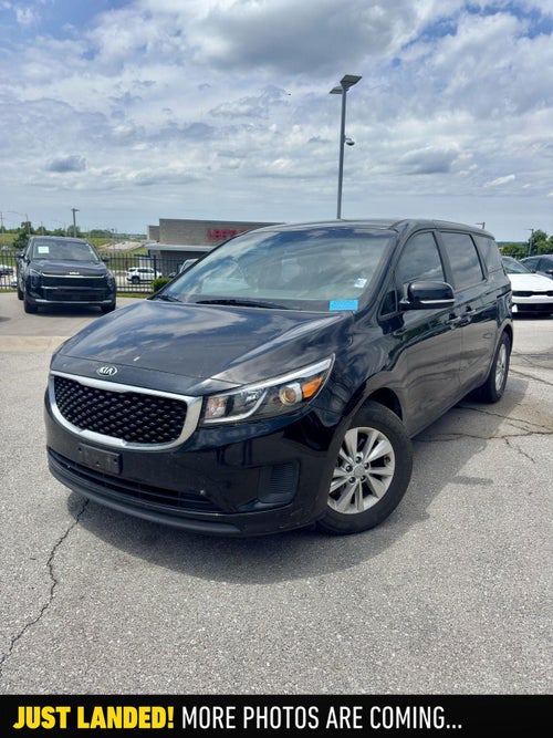 2017 Kia Sedona L