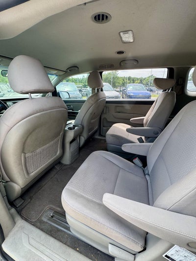 2017 Kia Sedona L