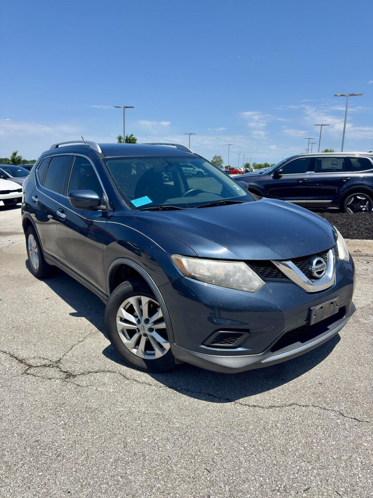 2016 Nissan Rogue SV
