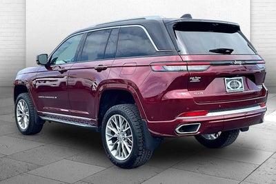 2023 Jeep Grand Cherokee Summit