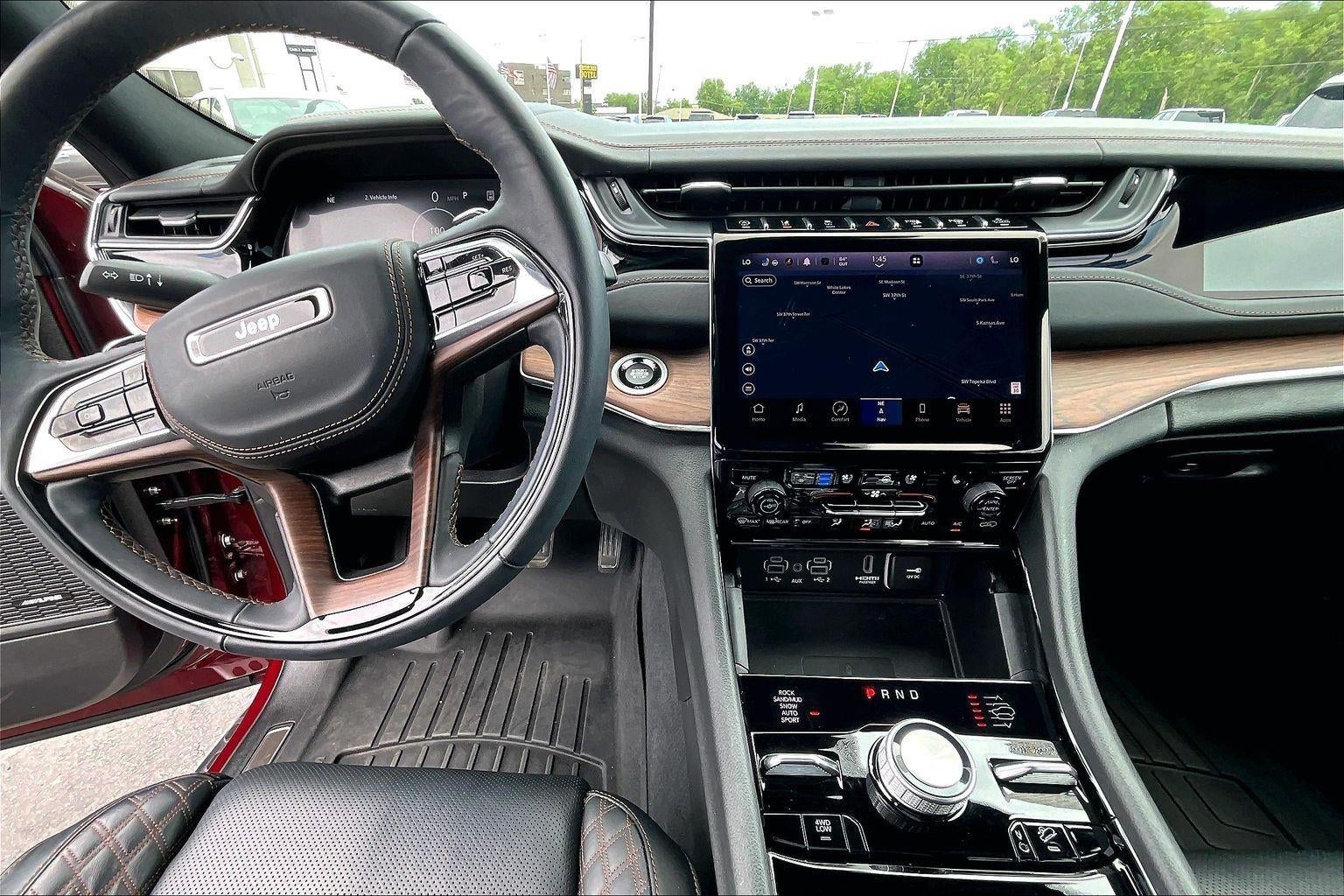 2023 Jeep Grand Cherokee Summit
