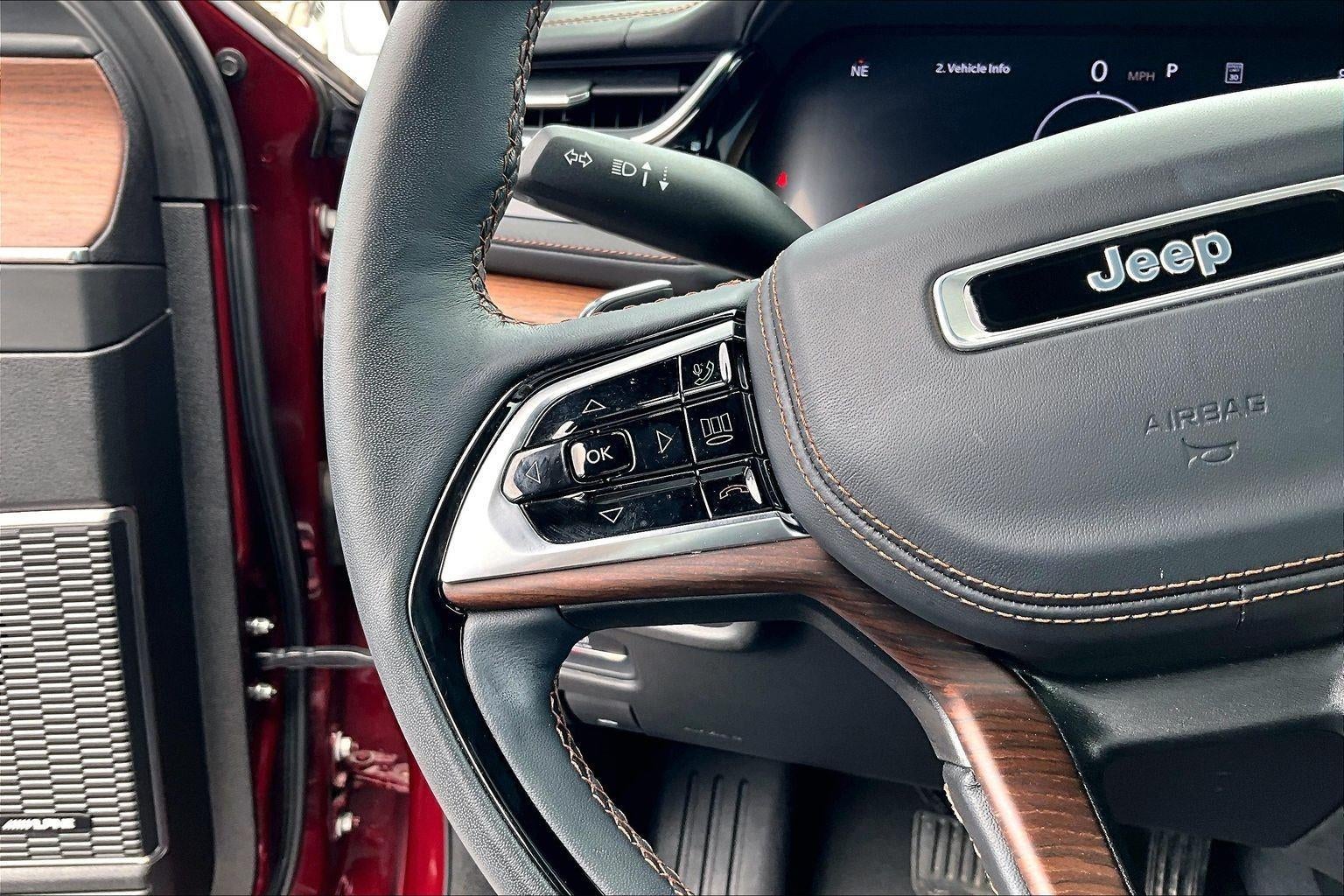2023 Jeep Grand Cherokee Summit